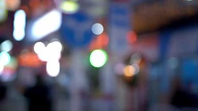 4k实拍城市夜景灯光光斑虚化空镜视频的预览图